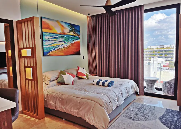 New With King Bed And Balcony In 4thfloor Apartamento